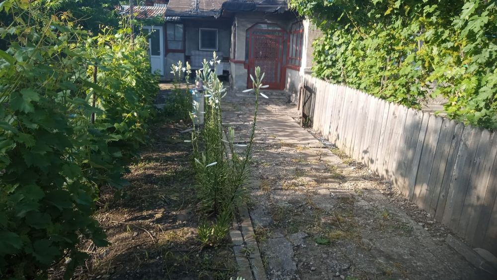 Casă cu 5 camere + teren 543 mp - Rachieri jud. Prahova 29.990 euro negociabil