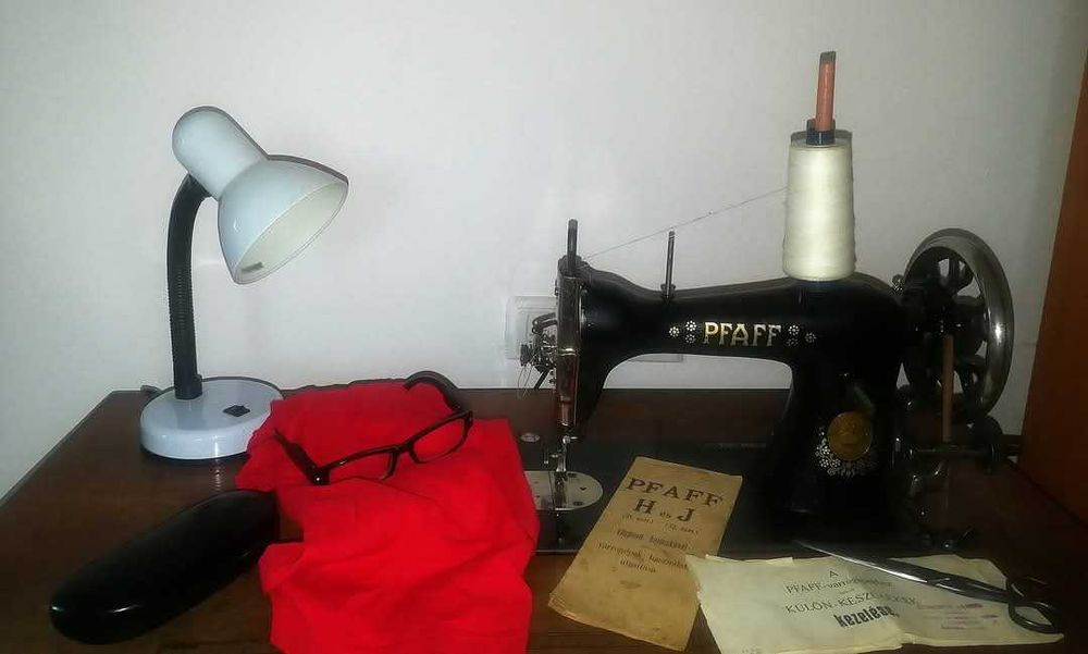 Mașină de cusut Pfaff
