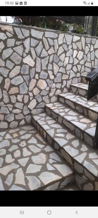 Placări cu piatra de pavat si piatra cubica