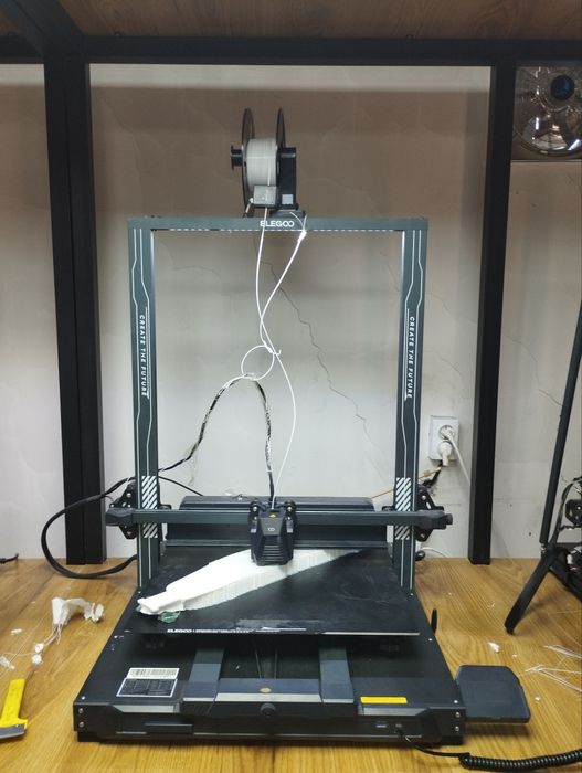 Продам 3D-принтер Elegoo Neptune 4 Max Б/У
