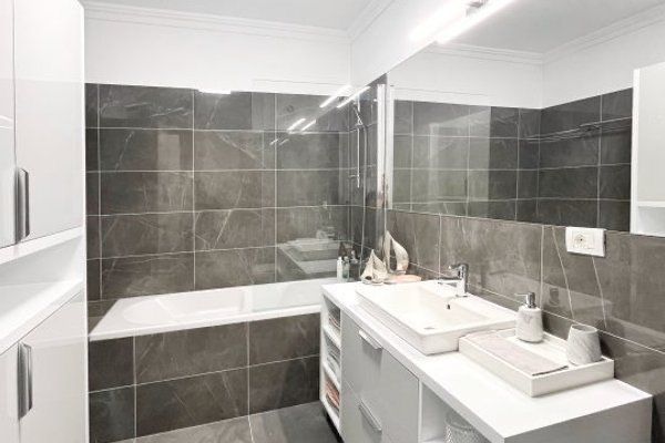 Apartament modern 3 camere, bloc Campeador, zona Badea Cârțan, mobilat + parcare subterana