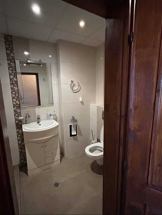 Дава се под наем Тристаен апартамент в София, Красно село - 80 кв.м за 600 € - Снимка #2