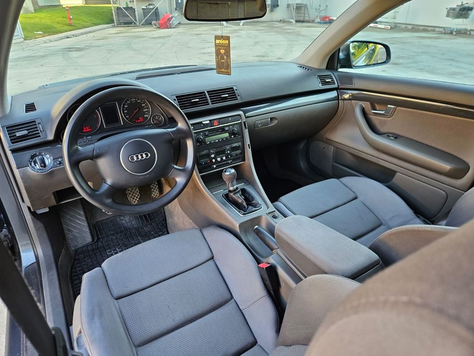 Vând Audi A4 1.9 tdi 131 cp fab 2003