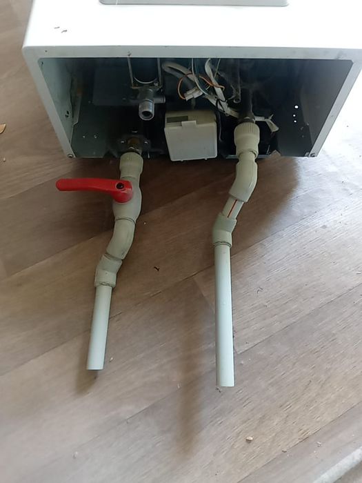 Газовый колонкаа
