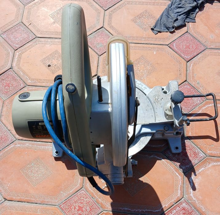 Творцевая пила "CROWN'