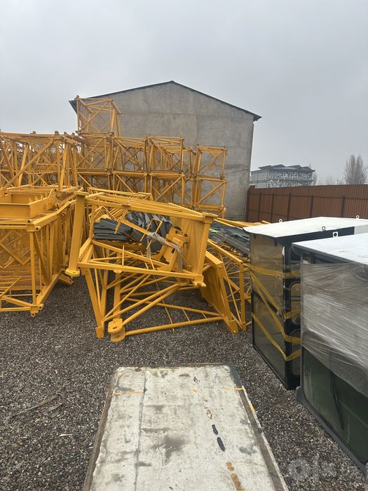 Запчасти на башенного крана XCMG ZOOMLION