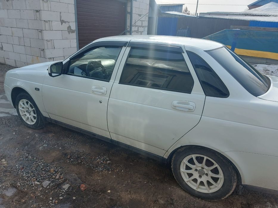 Продам Ладу приору 2014г. В.