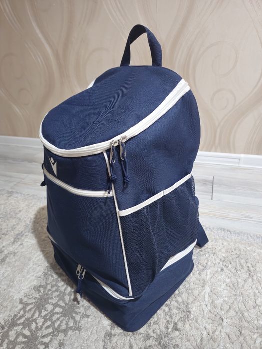 Продаю сумку Макрон 39л