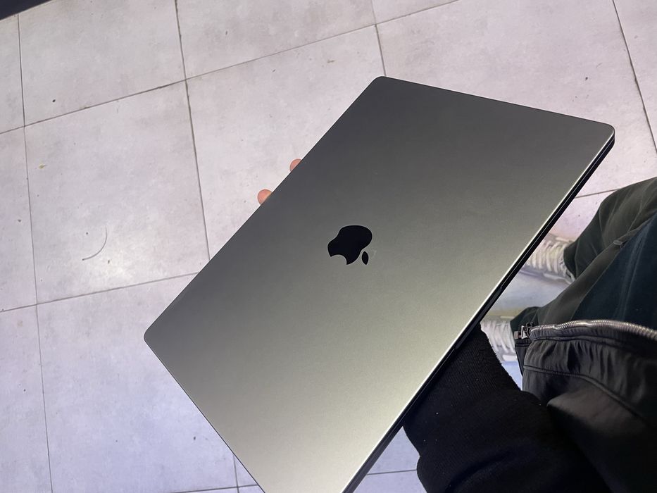 Macbook pro m1 pro 16/512 120 fps 86% full kompket