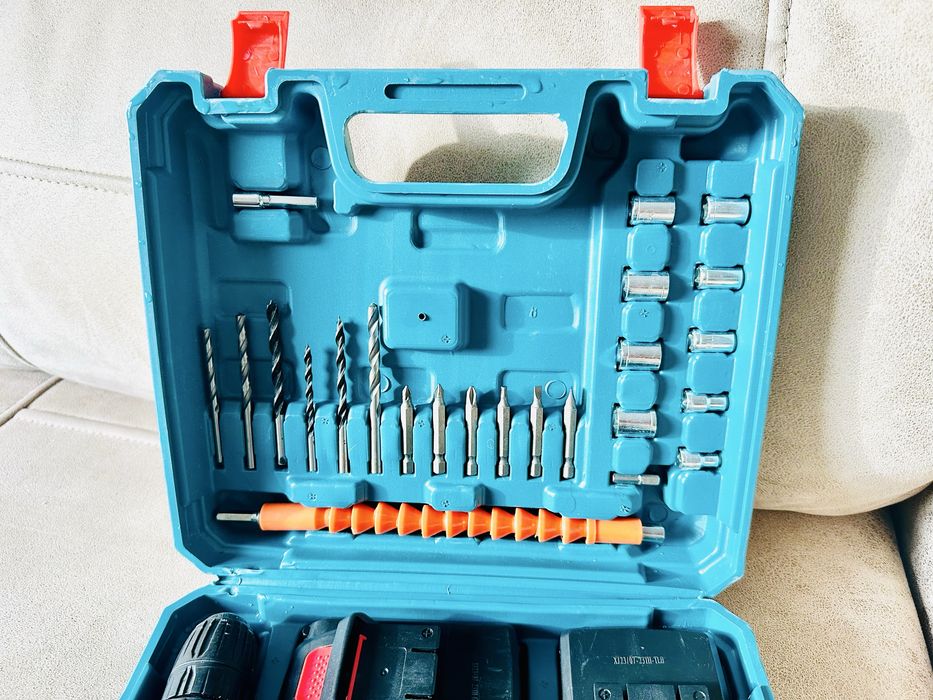 Шуруповёрт Макита