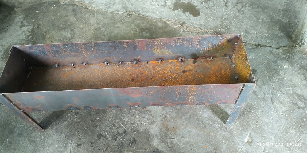 Мангал,в хорошем состоянии!