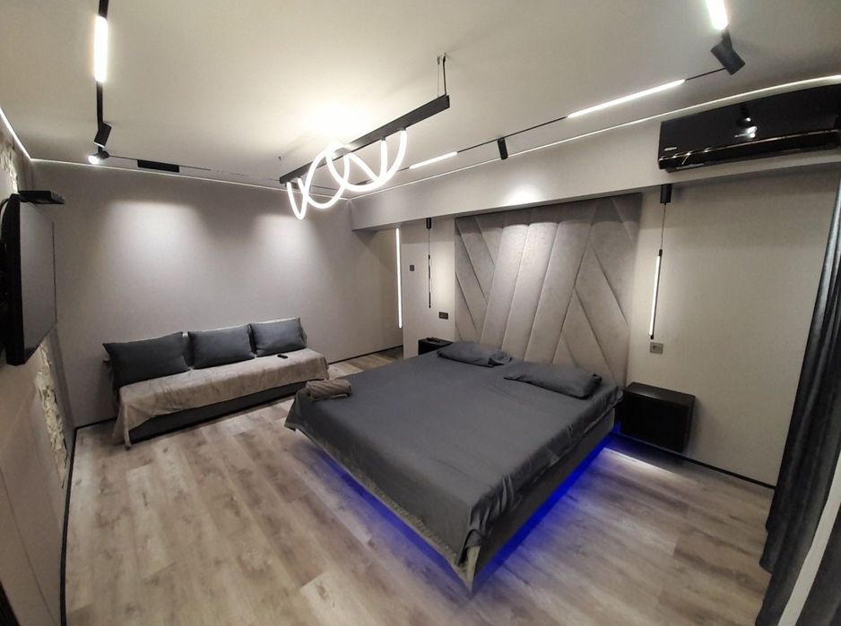 Шикарные апартаменты посуточно в центре города