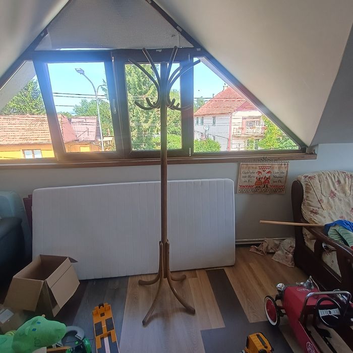 Cuier rustic din lemn
