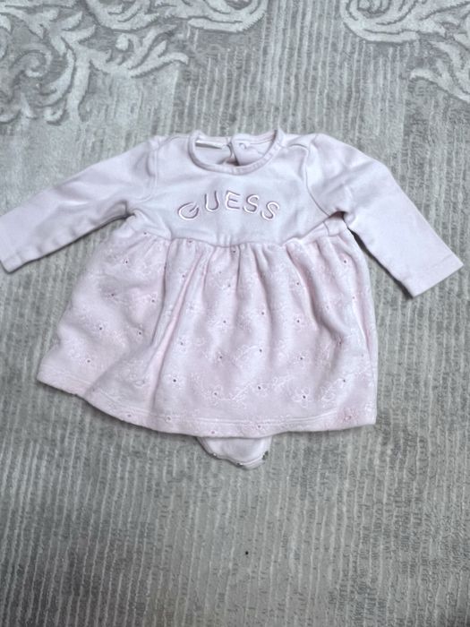 Бебешки дрешки Guess,Mayoral