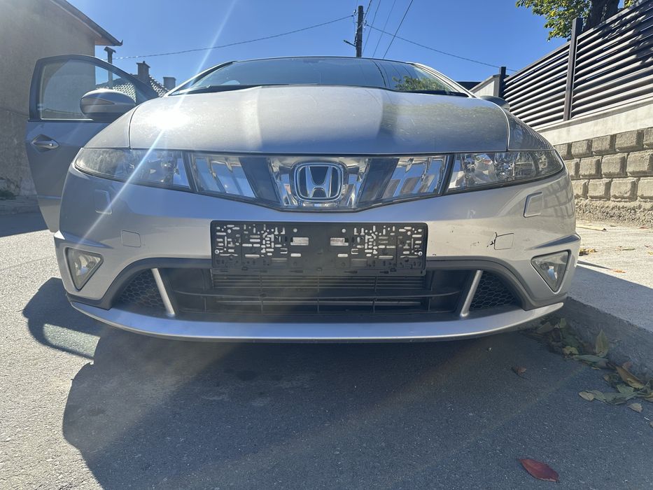 Honda Civic 1.8 v-tec на части.!