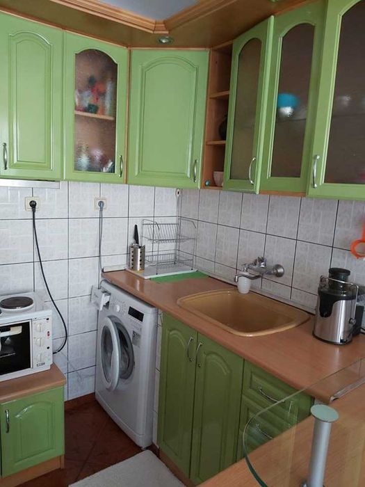 Дава се под наем Двустаен апартамент в Бургас, Лазур - 40 кв.м за 204 € - Снимка #3