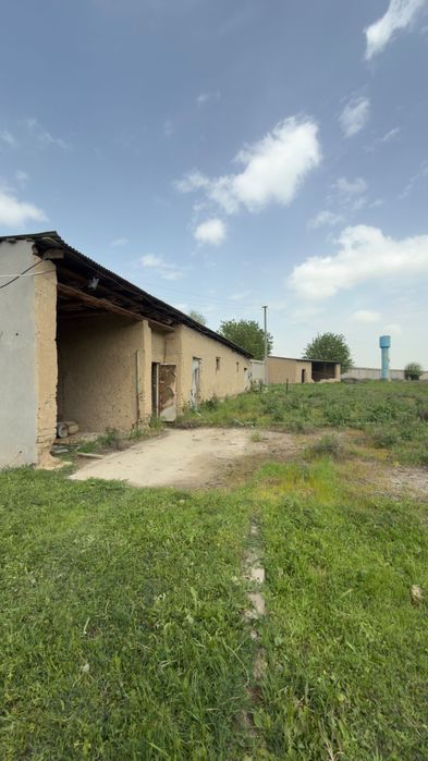 Продаётся уютная дача с большим земельным участком