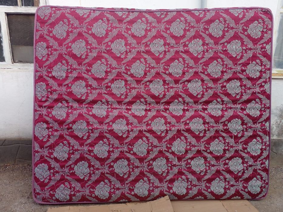 Матрас двухспальный