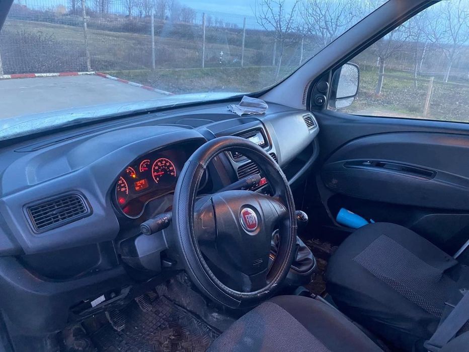 Dezmembrez Doblo 2012 1.3 mjt