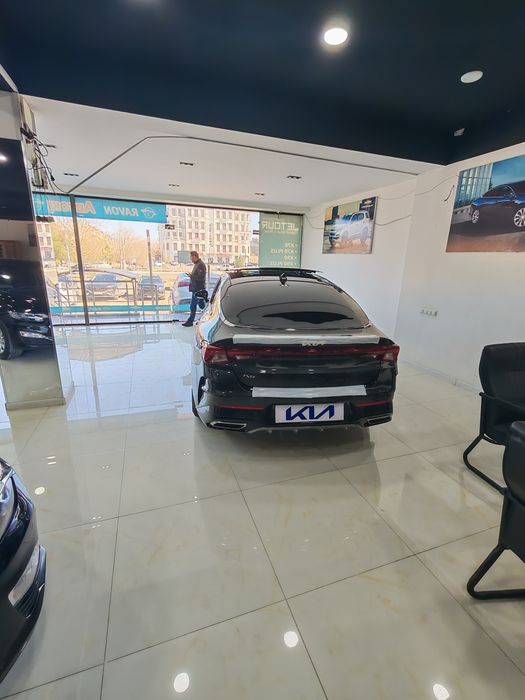 Прадаетса кия к 5 радное краска 2021/2022 год