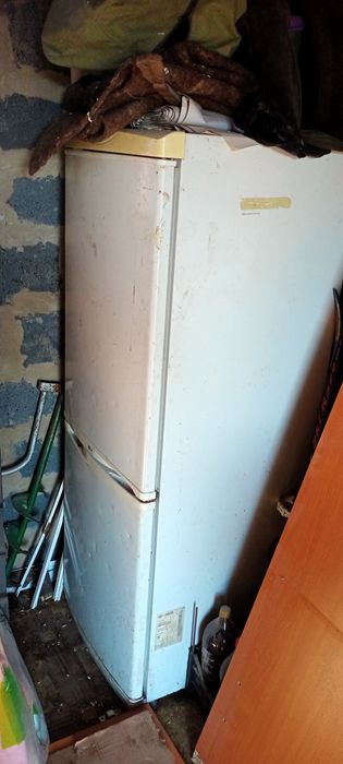 Продам холодильники бу на разбор