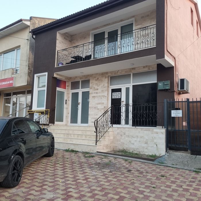Spati de închiriat pe termen lung parter cu toate utilitatile inclusiv aer conditionat parter