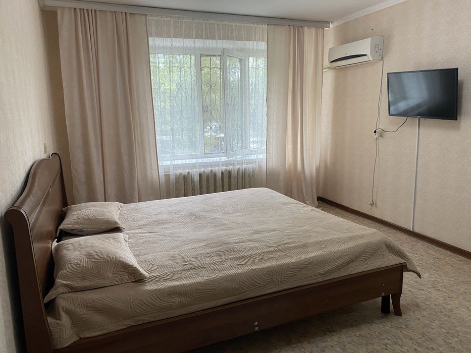 1 к в центре посуточно