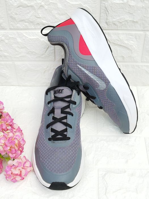 NIKE Wearallday , оригинални дамски маратонки/38 номер