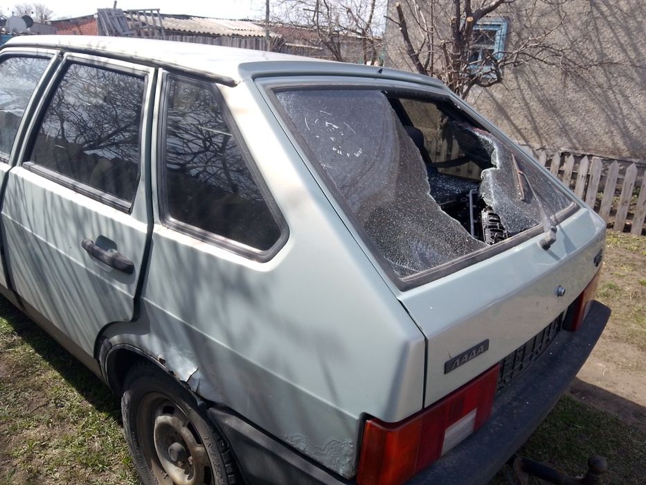 Продам 2109 по болтам