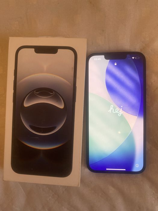 iPhone 16e с коробкой