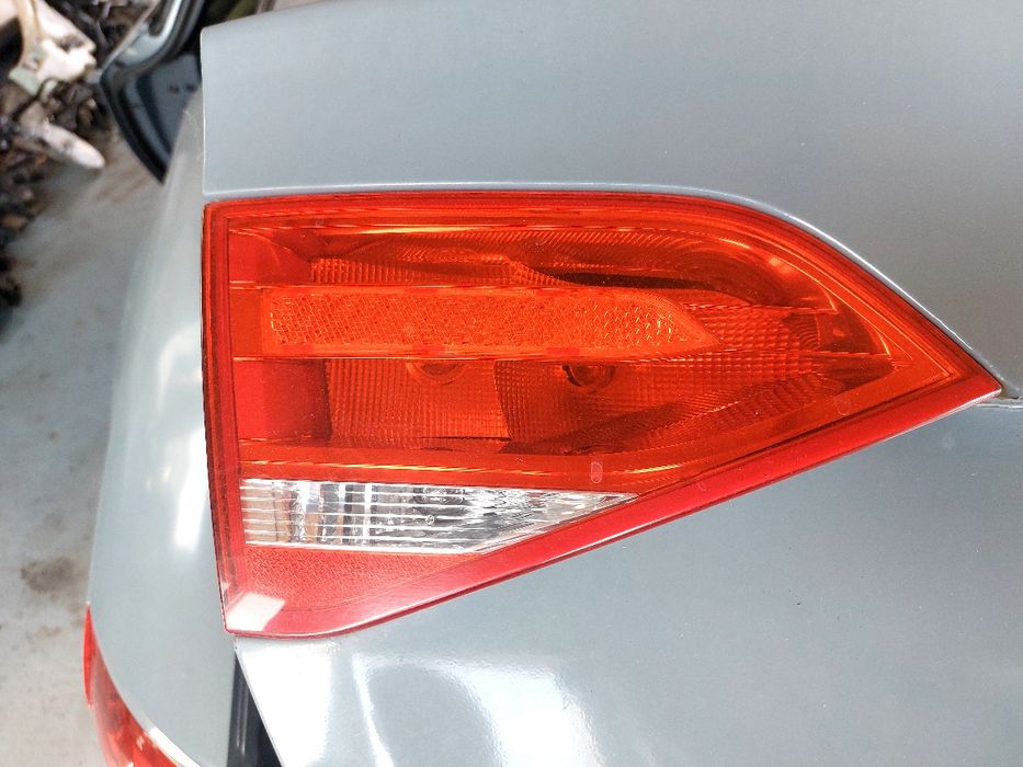 Set 4 x stopuri / triple Audi A4 B8 BERLIN model 2008-2012