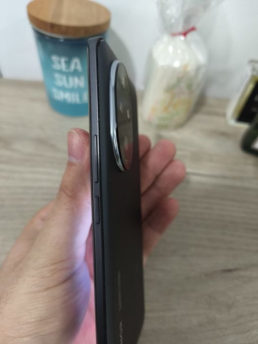 Honor 200 Pro - 12 GB RAM / 512 GB stocare - stare bună