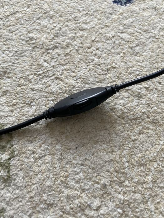 Продам наушники игровые проводные