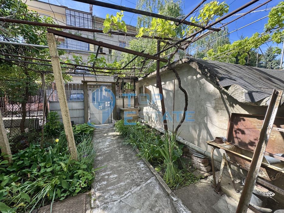 Продава се Къща в Горна Оряховица - 102 кв.м за 960 €/кв.м - Снимка #11
