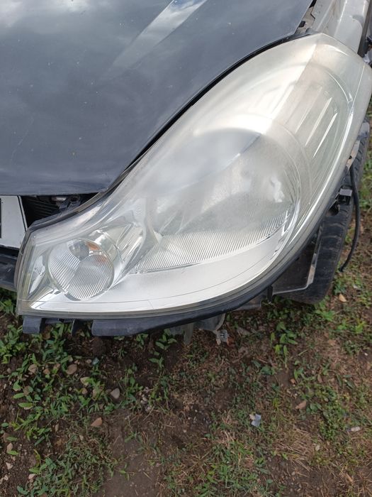 Far stop Dacia Logan Duster Fluence Megane3 Megane2 Arkana Scenic2