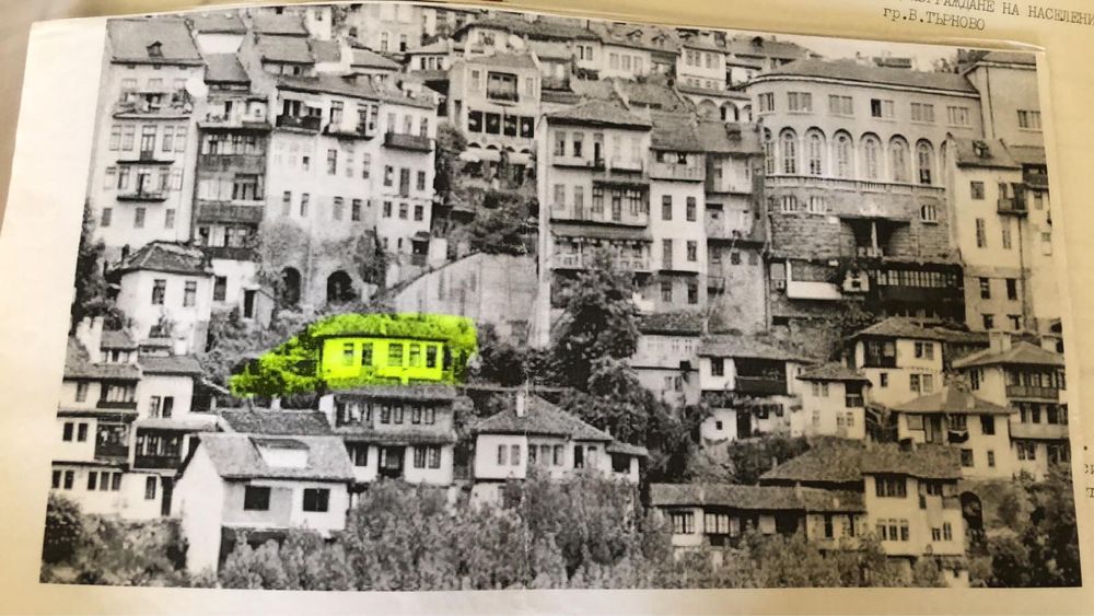 Къща с готов инвестиционен проект в старата част на гр. Велико Търново