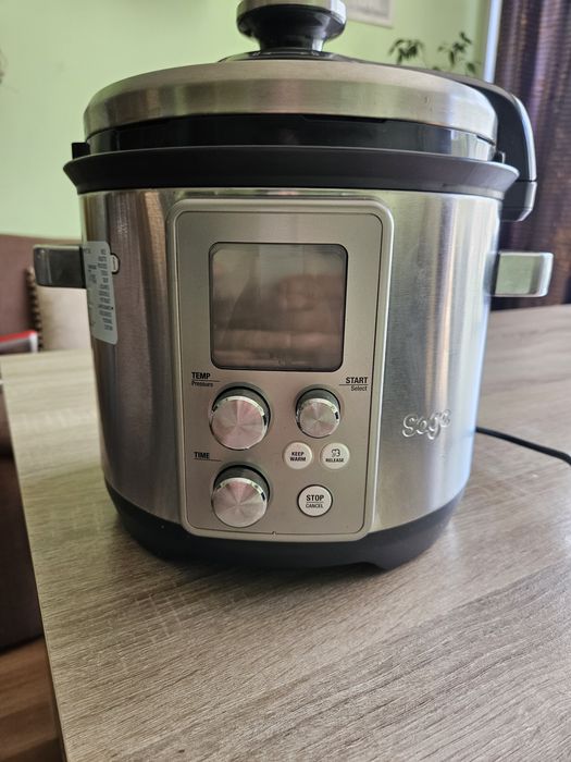 Тенджера под налягане Sage