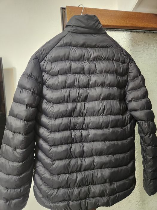 Geaca barbati Moncler (marimea L)
