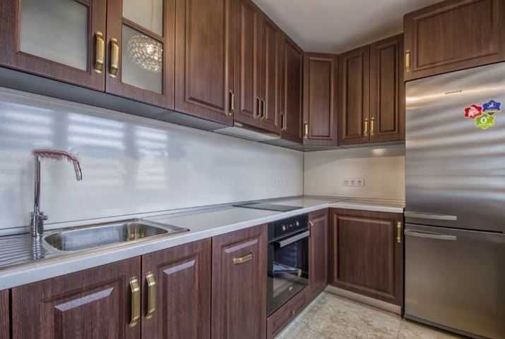 Дава се под наем Двустаен апартамент в София, Център - 50 кв.м за 747.66 € - Снимка #2