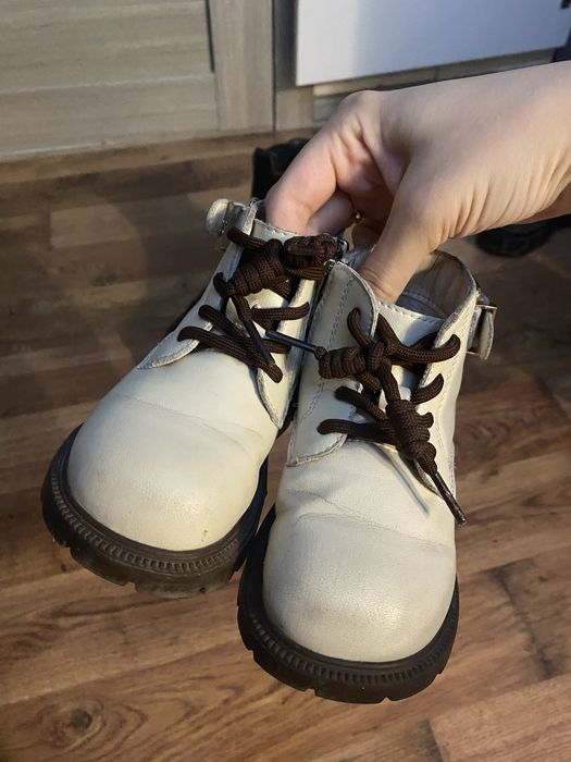 Детские осенние ботинки