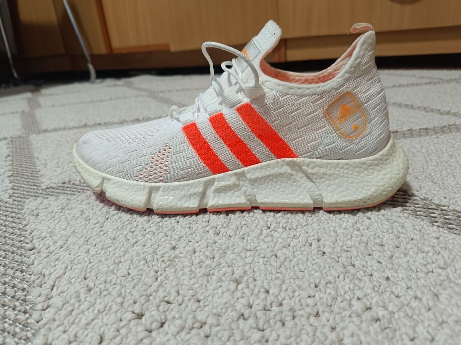 Adidași de vara pt alergat