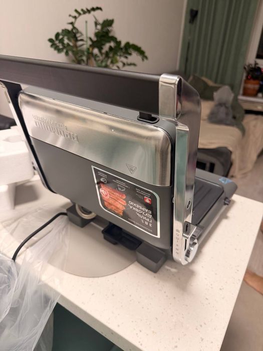 Электрогриль Redmond Steakmaster