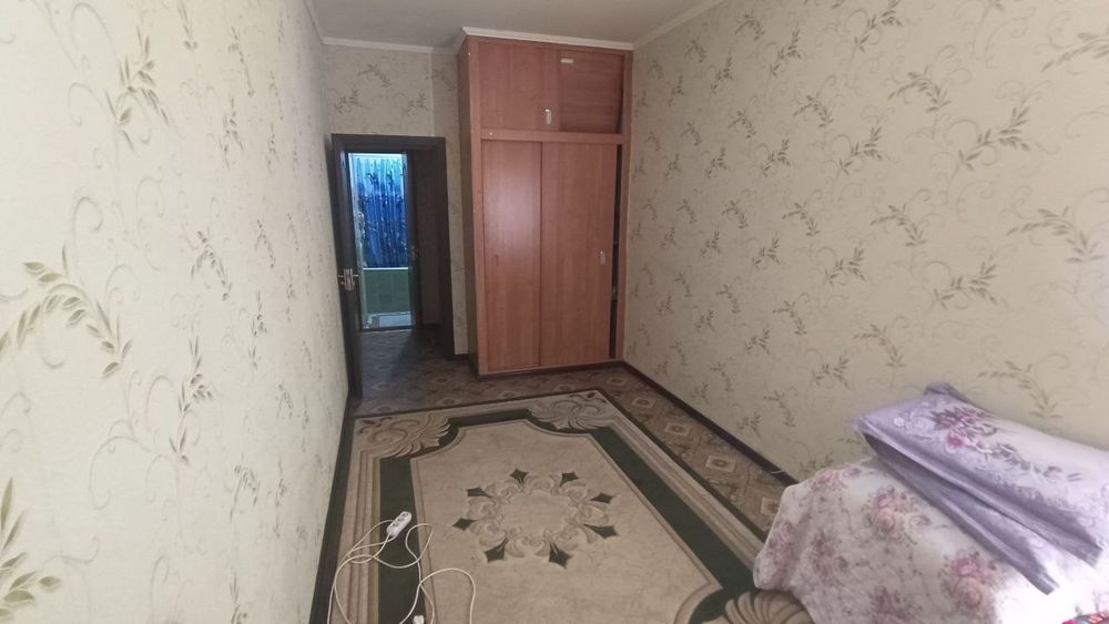 Метро Максим Горький 3 комнатная кв