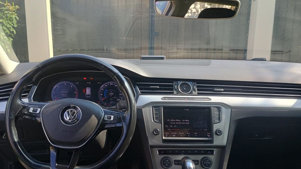 VW Passat B8 Variant (Combi) 2015 | 2.0 TDI 190 CP | DSG Padele | Bord Virtual