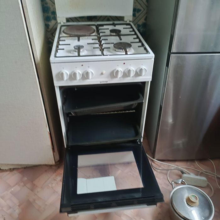 Газовая плита на 4 комфорки