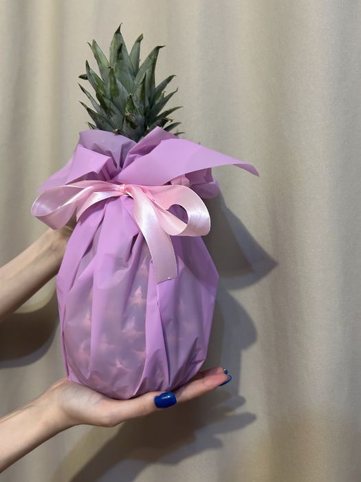 Букеты из фруктов и конфет