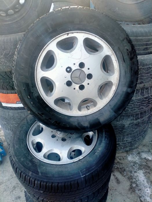 Продам срочно титанки с шинами