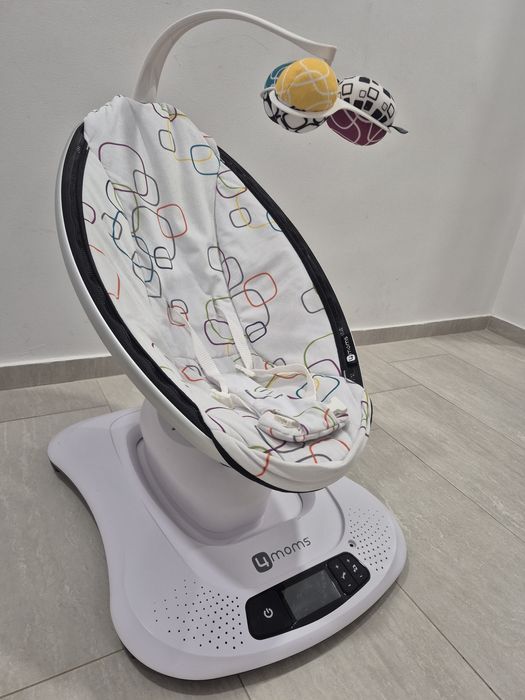 Balansoar Bebelusi 4MOMS MamaRoo 4.0 Plush Multicolor