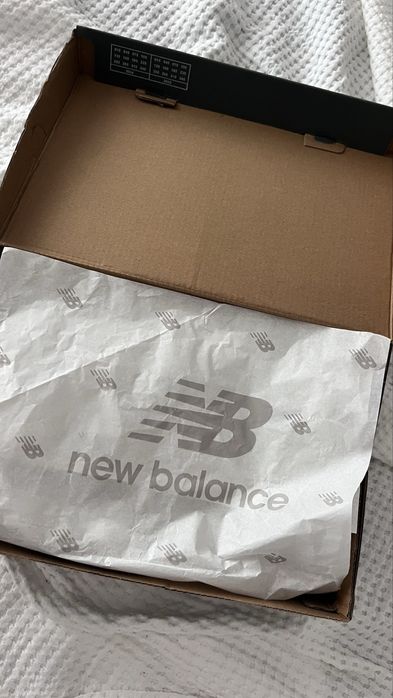 New Balance 9060 gri – NOI