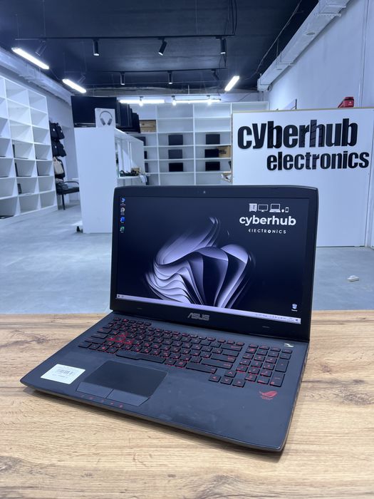 Игровой ноутбук Asus Rog Strix